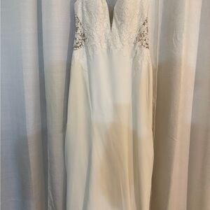 Elegant White Lace Wedding Dress